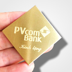 Logo PVBank làm từ kim loại đồng khắc laser